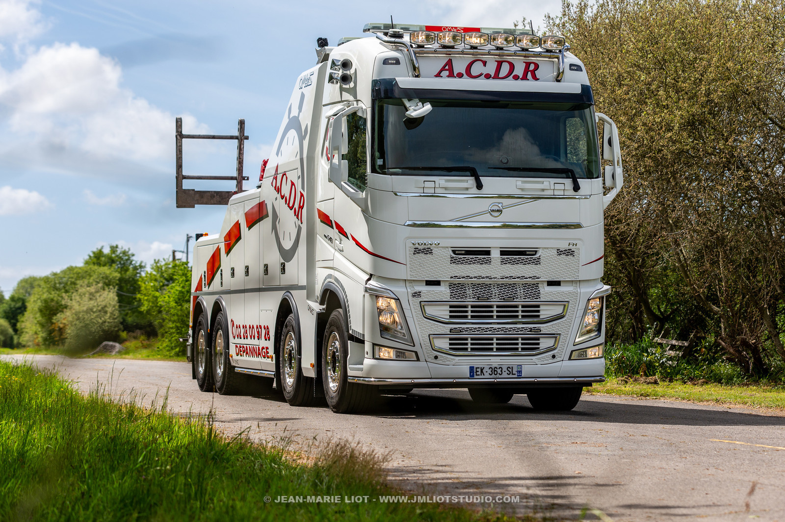 VOLVO TRUCK 2019