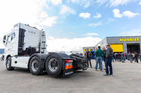 VOLVO TRUCK 2019